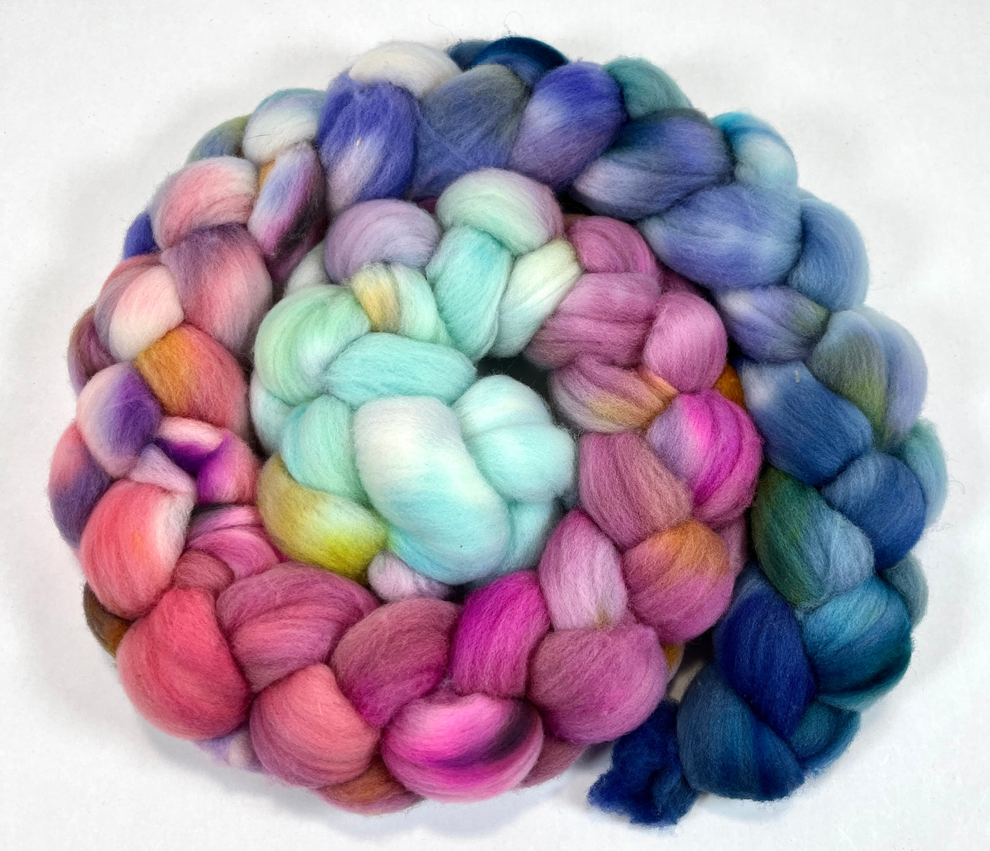Day's End 0805-02, 7 oz Targhee wool combed top, roving, spinning fiber, handspinning, felting, needle felting, weaving supplies