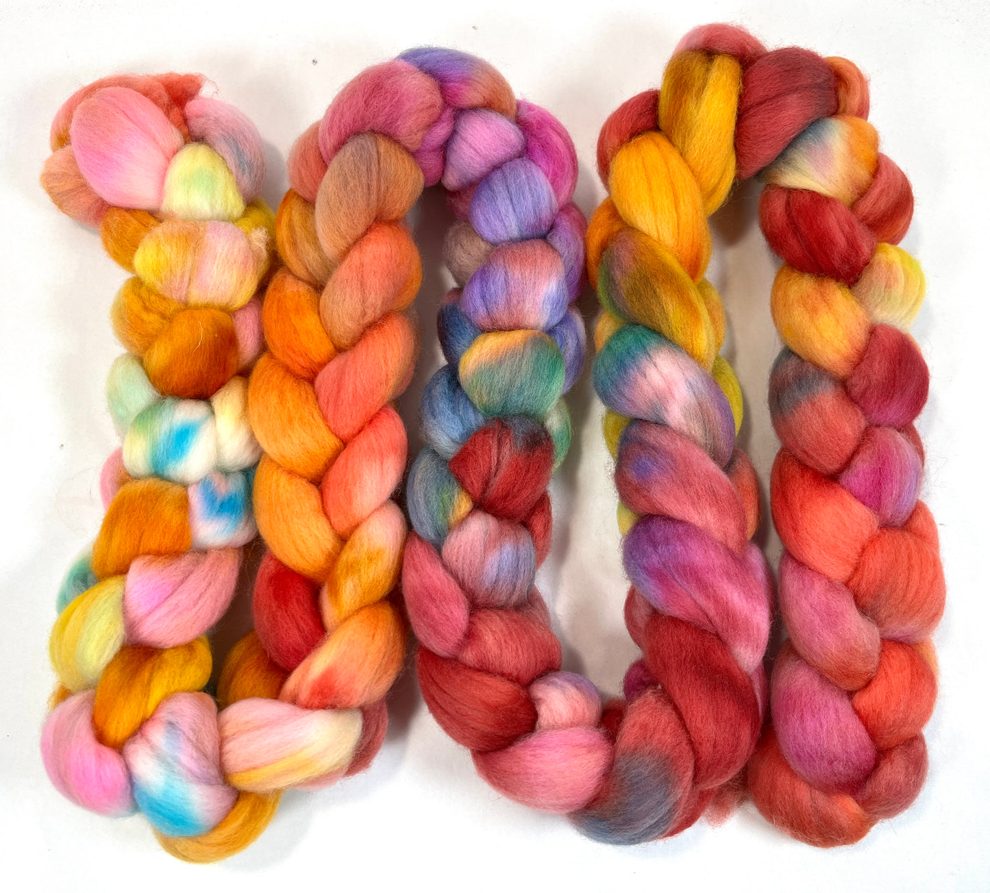 Day's End 0117-01, 8.5 oz Cormo wool combed top, roving, spinning fiber, handspinning, felting, needle felting, weaving supplies