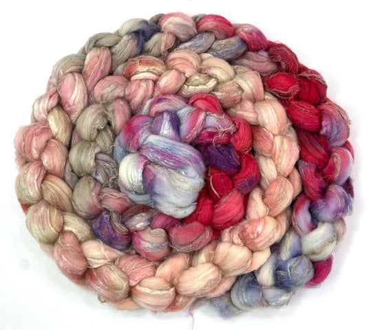 Day's End 1019-02, 8.2 oz Merino, silk, flax wool combed top, roving, spinning fiber, handspinning, felting, needle felting, weaving supplies