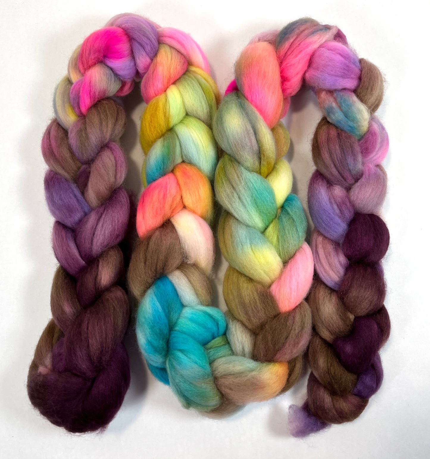 Day's End 0905-01, 6.5 oz Falkland Merino wool combed top, roving, spinning fiber, handspinning, felting, needle felting, weaving supplies