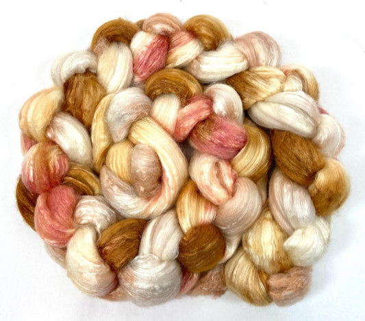 Sea Scallop 4 oz 60/40 Polwarth/silk combed top, roving, spinning fiber, handspinning, felting, needle felting, weaving supplies, wool