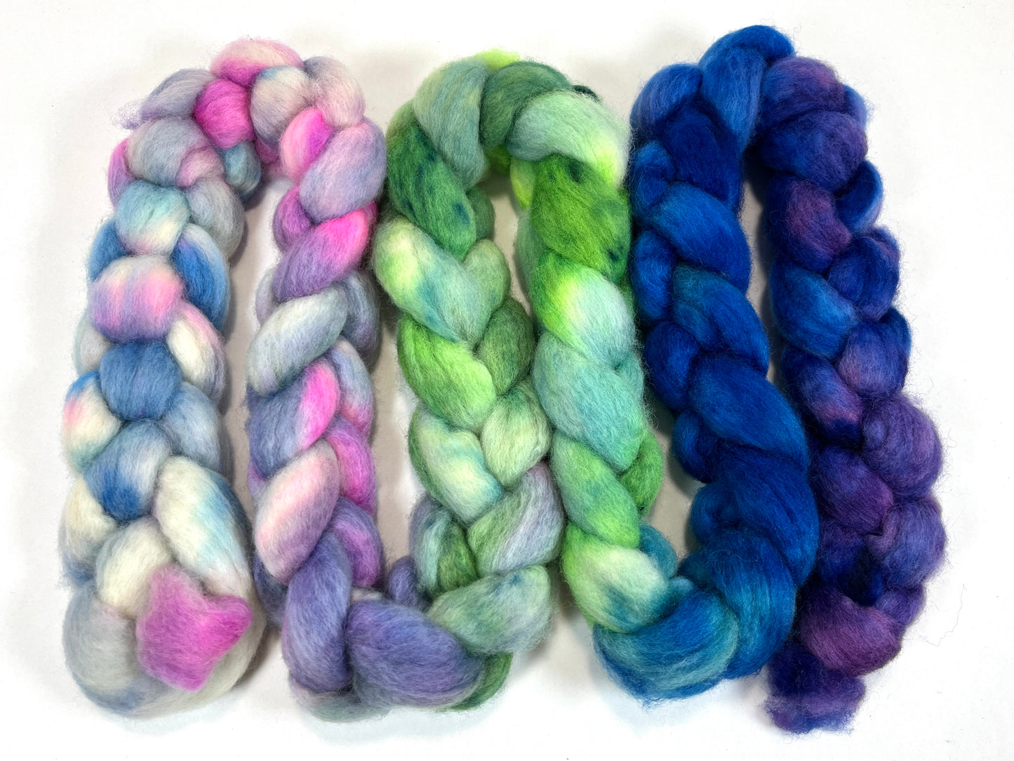 Day's End 0828-03A, 8.3 oz BFL wool combed top, roving, spinning fiber, handspinning, felting, needle felting, weaving supplies