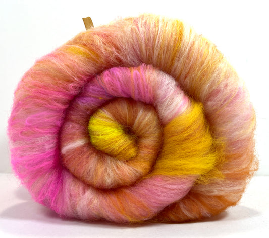 Crayon Box Batt 0805-01 - 4.7 oz Soft wool, NO SPARKLE, gradient style, spinning fiber, drumcarded, handspinning, nuno, felting wool