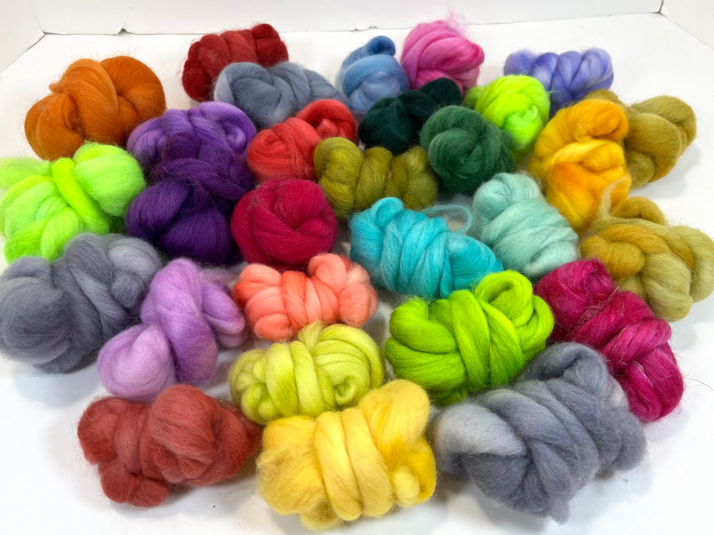 29 Little Bumps of Color - 10 oz- 0609-01, combed top, spinning fiber, handspinning, wool, felting fiber