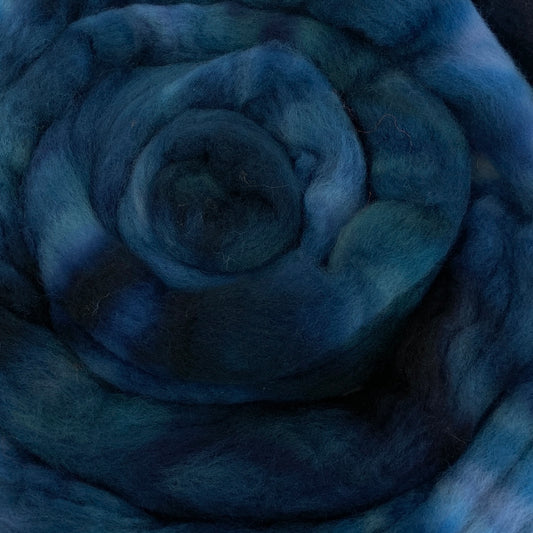 Night Sky - 2 oz hand dyed semisolid wool combed top