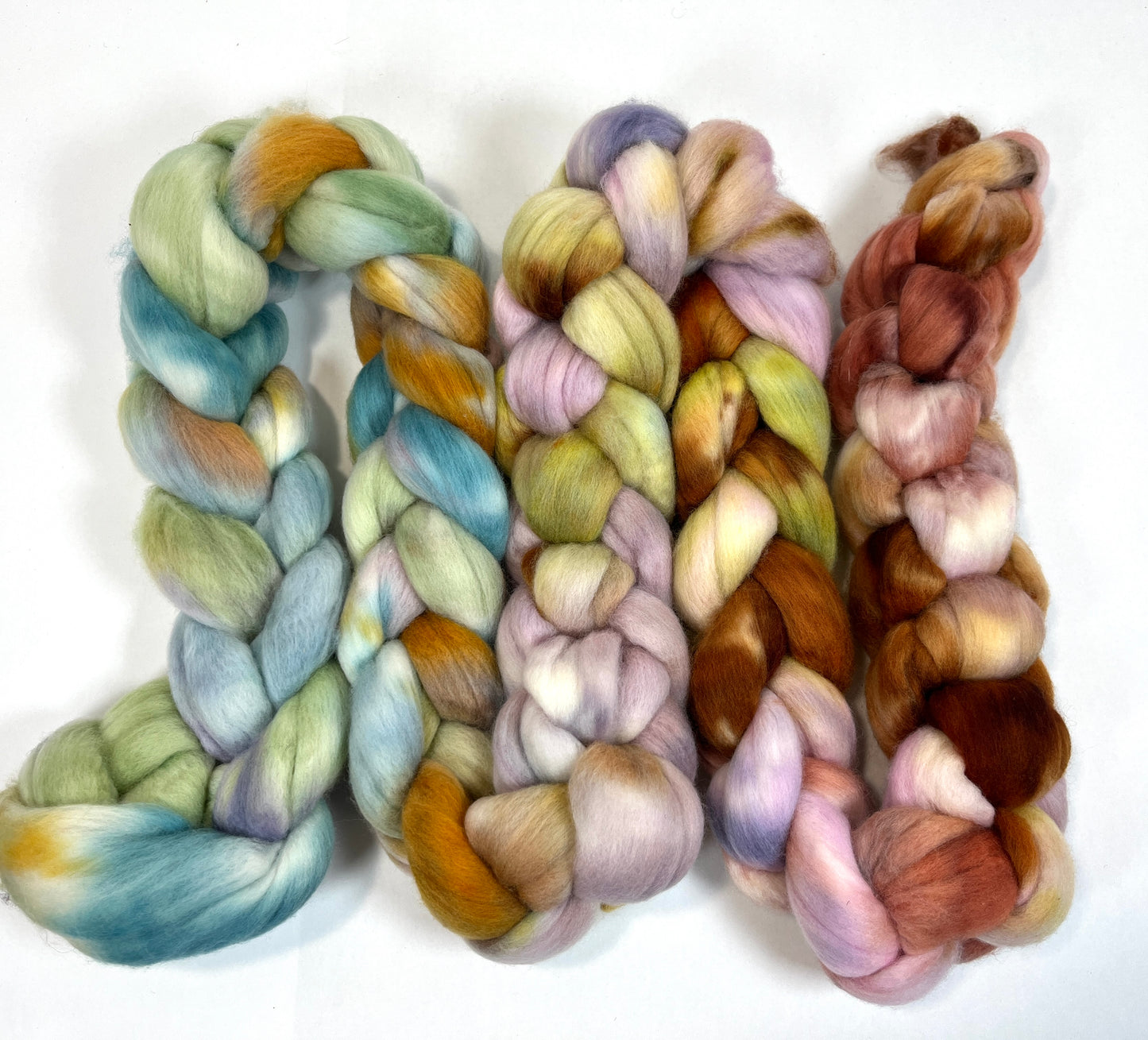 Day's End 0320-02 - 7.5 oz 18.5 micron Merino wool combed top, roving, spinning fiber, handspinning, felting, needle felting, weaving supplies