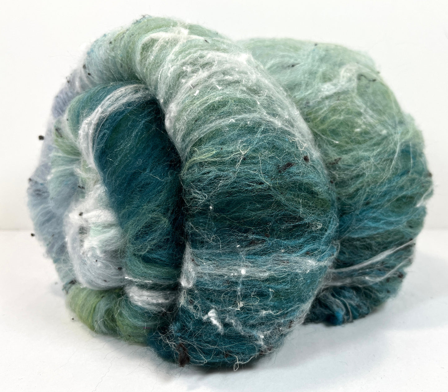 Cool River Batt 1130-02 - 2.8 oz Falkland Merino wool, silk, noils, spinning fiber, drumcarded, handspinning, nuno, felting wool