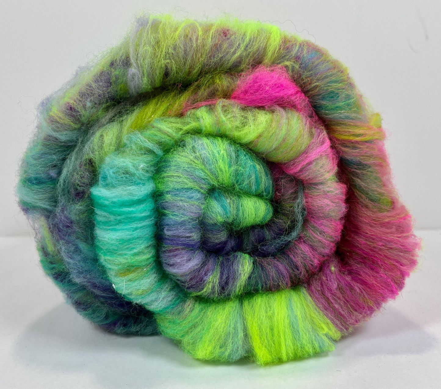 Crayon Box Batt 0729-03 - 4.1 oz Soft wool, NO SPARKLE, gradient style, spinning fiber, drumcarded, handspinning, nuno, felting wool