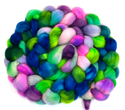 Day's End 0830-01C, 6.2 oz Corriedale wool combed top, roving, spinning fiber, handspinning, felting, needle felting, weaving supplies