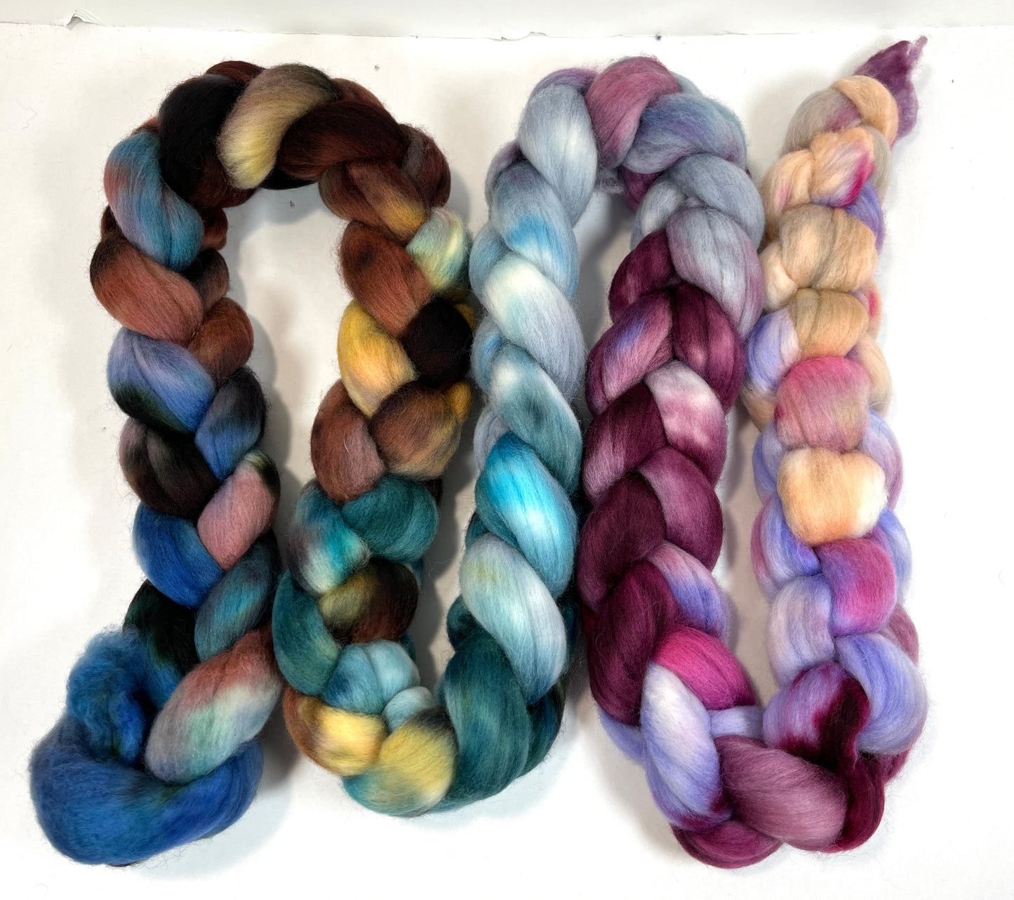 Day's End 1230-01, 8.2 oz Polwarth wool combed top, roving, spinning fiber, handspinning, felting, needle felting, weaving supplies