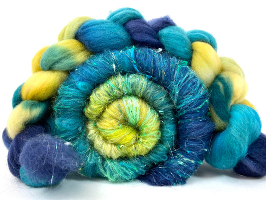 Oceanus Batt/top Combo 1123-03, 4.4 oz, Polwarth wool, silk, bamboo, spinning fiber, felting wool, weaving fiber