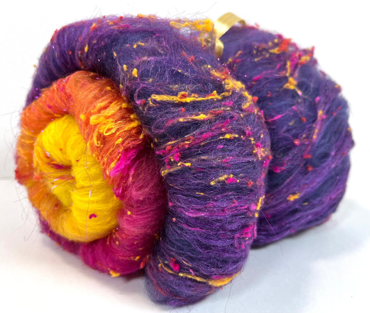 Sassy Gradient Batt 0520-03 - 2.3 oz Cormo wool, silk, noils, spinning fiber, drumcarded, handspinning, nuno, felting wool