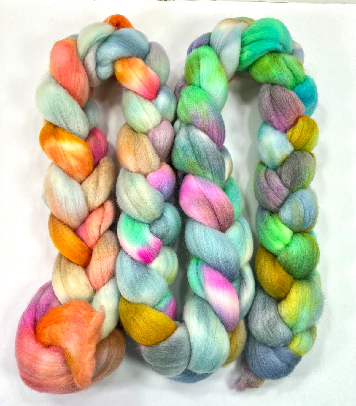 Day's End 0917-02 - 7.2 oz 18.5 micron Merino wool combed top, roving, spinning fiber, handspinning, felting, needle felting, weaving supplies