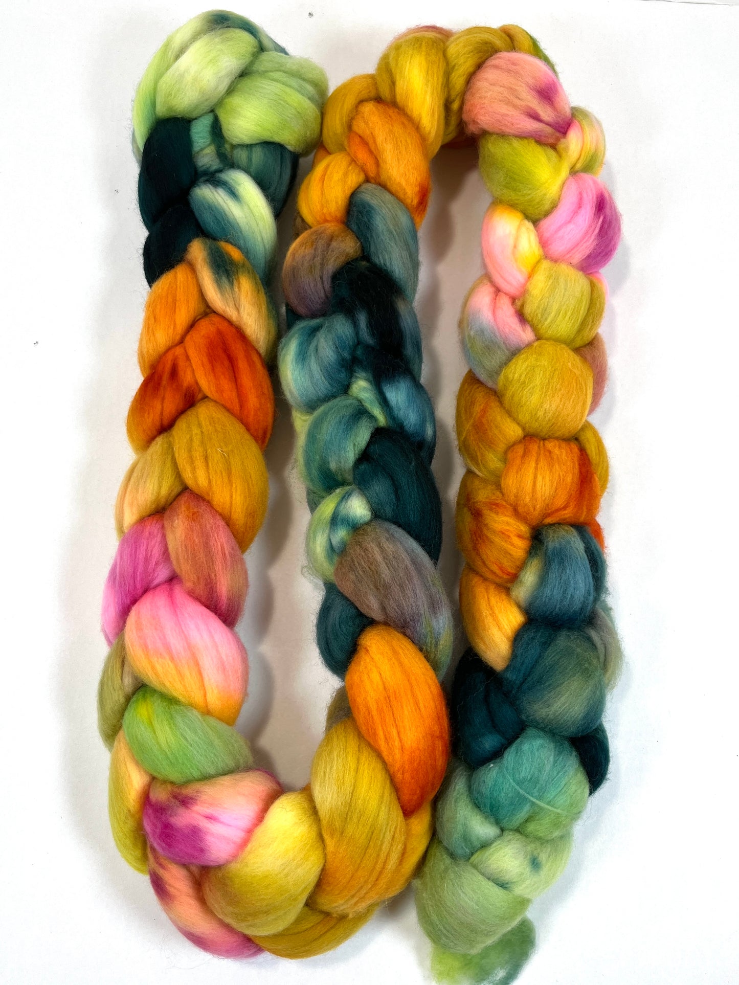 Day's End 1003-01, 6.1 oz 14.5 micron Merino wool combed top, roving, spinning fiber, handspinning, felting, needle felting, weaving supplies