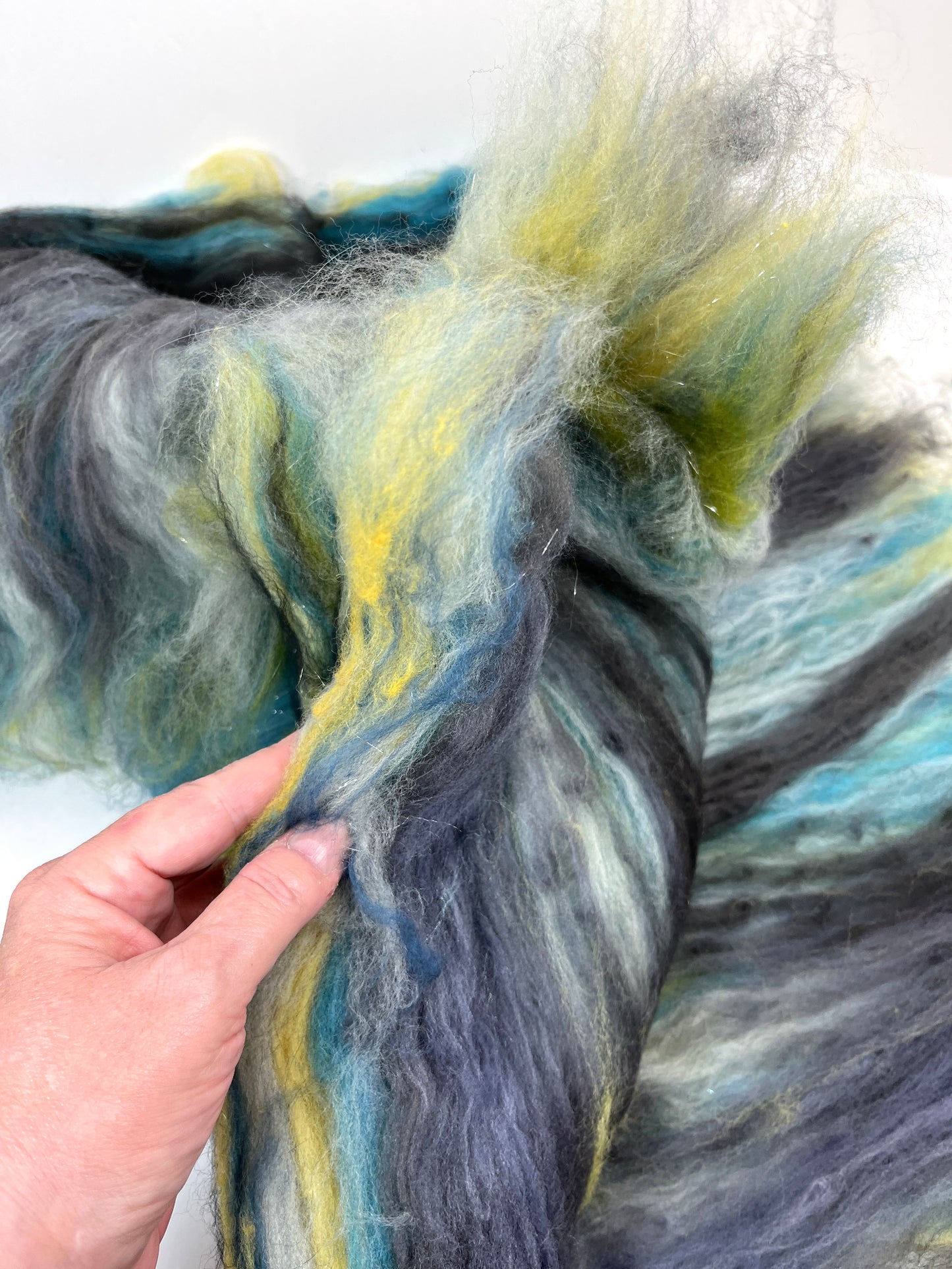Crayon Box Batt 0601-02 - 4.6 oz Soft wool, sparkle, spinning fiber, drumcarded, handspinning, nuno, felting wool