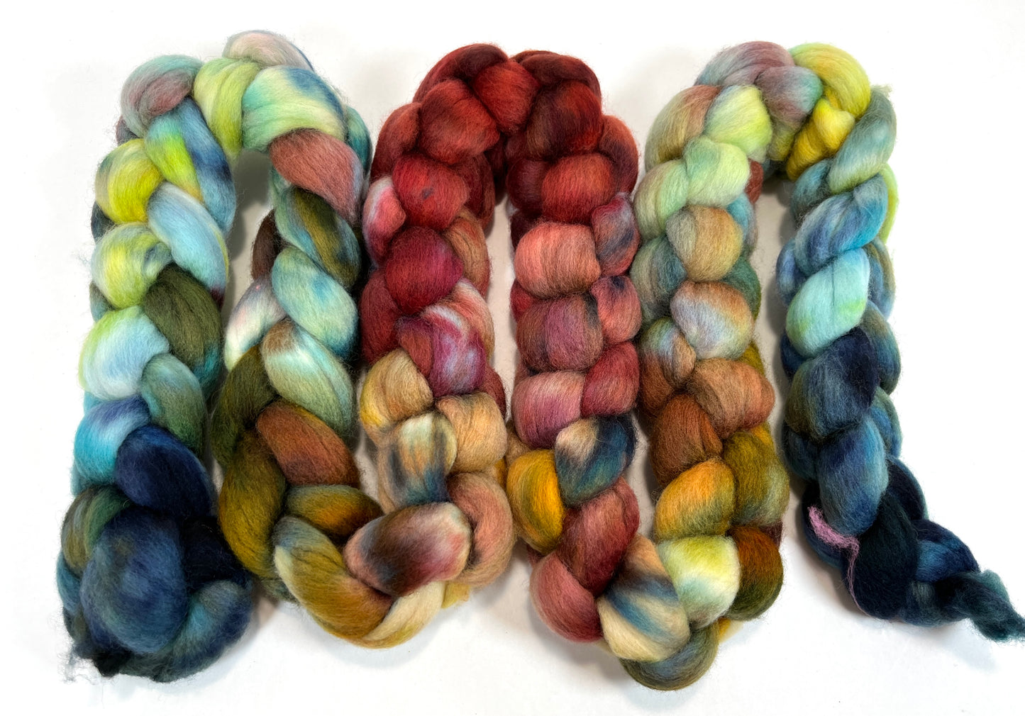 Day's End 0827-03B, 8.3 oz Cormo wool combed top, roving, spinning fiber, handspinning, felting, needle felting, weaving supplies