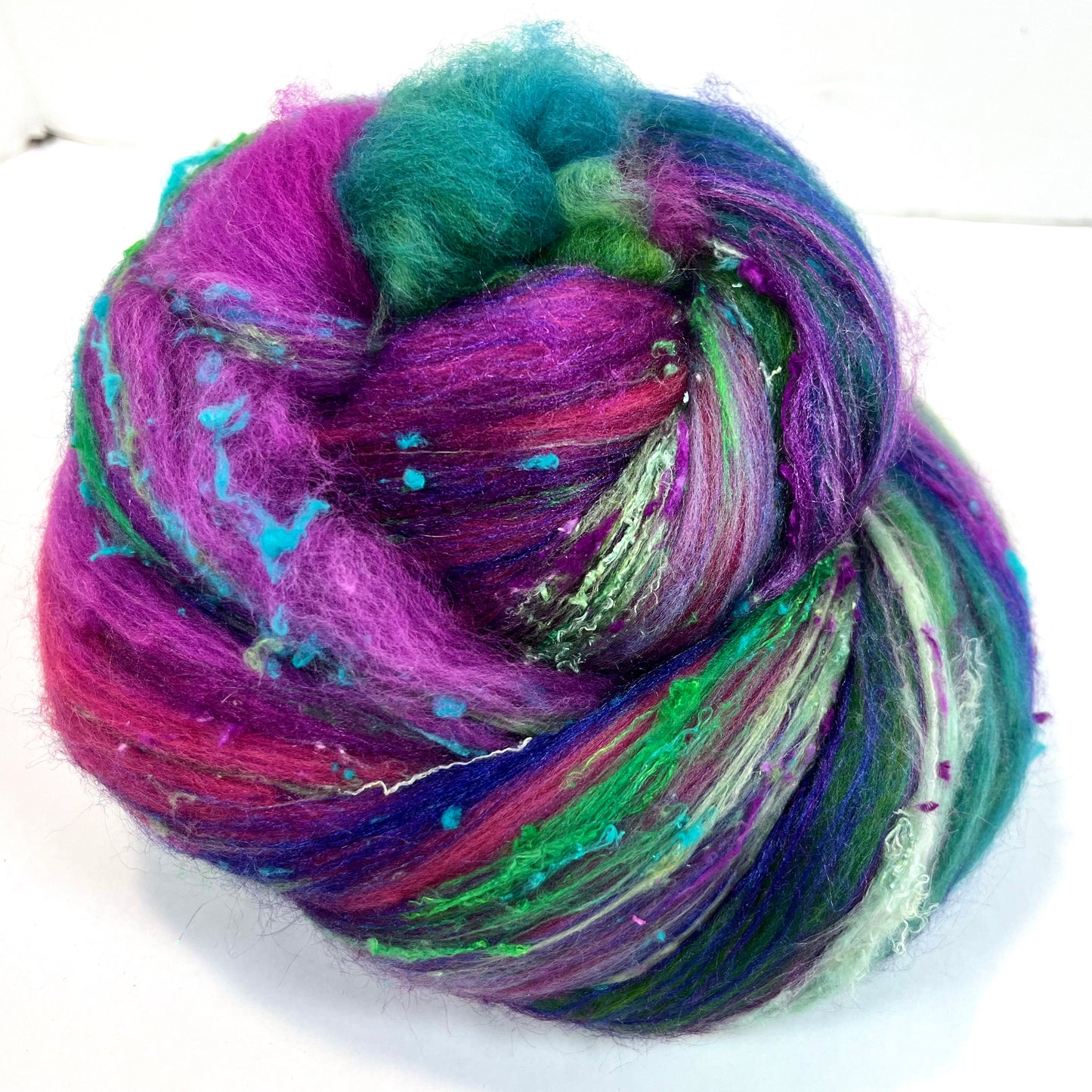 Billie Batt 0728-01 - 2.5 oz soft wool, silk, noils, spinning fiber, drumcarded, handspinning, nuno, felting wool