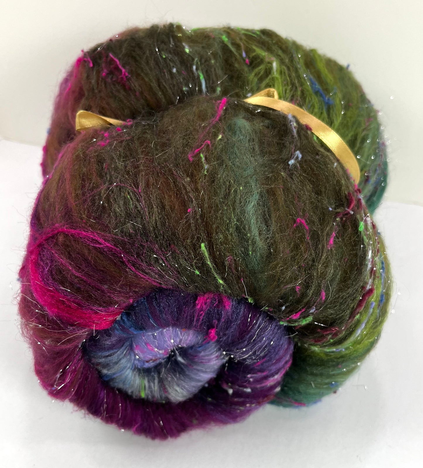 Arabesque Batt 0901-04 - 3.7 oz Falkland Merino wool, silk, noils, spinning fiber, drumcarded, handspinning, nuno, felting wool