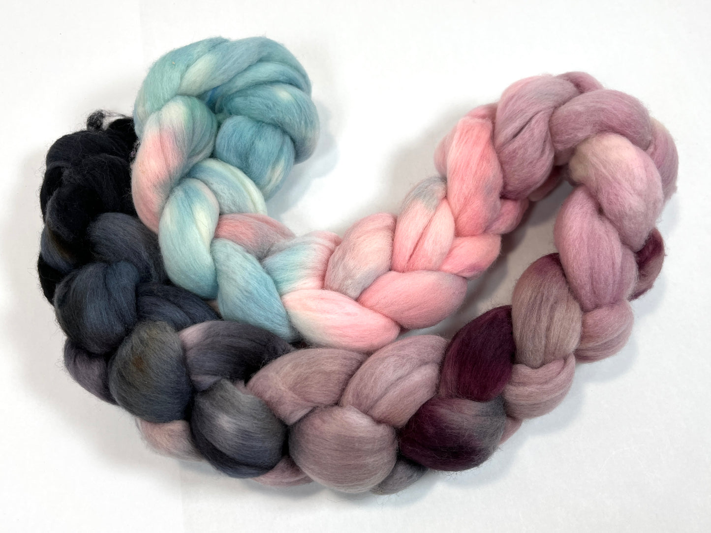 Day's End 0320-03 - 4 oz 18.5 micron Merino wool combed top, roving, spinning fiber, handspinning, felting, needle felting, weaving supplies