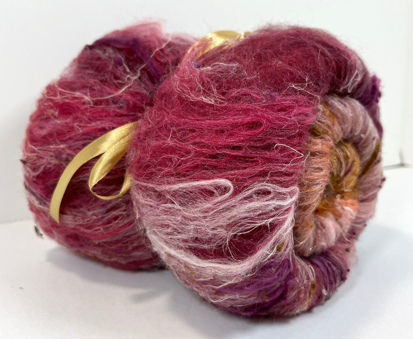 Rowena Batt 1111-02 - 3 oz Corriedale wool, silk, hemp, noils, spinning fiber, drumcarded, handspinning, nuno, felting wool